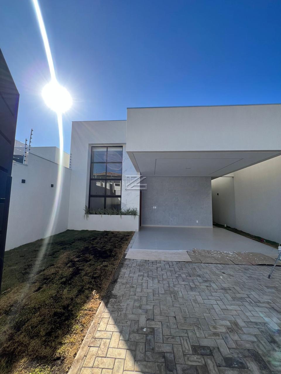 Casa à venda com 3 quartos, 170m² - ,