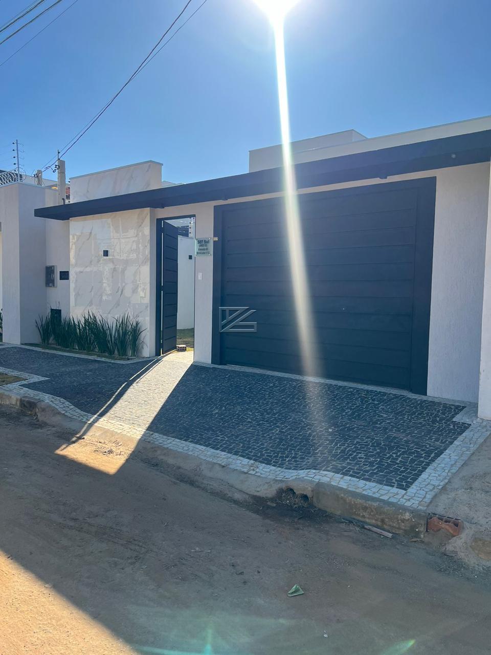 Casa à venda com 3 quartos, 170m² - ,