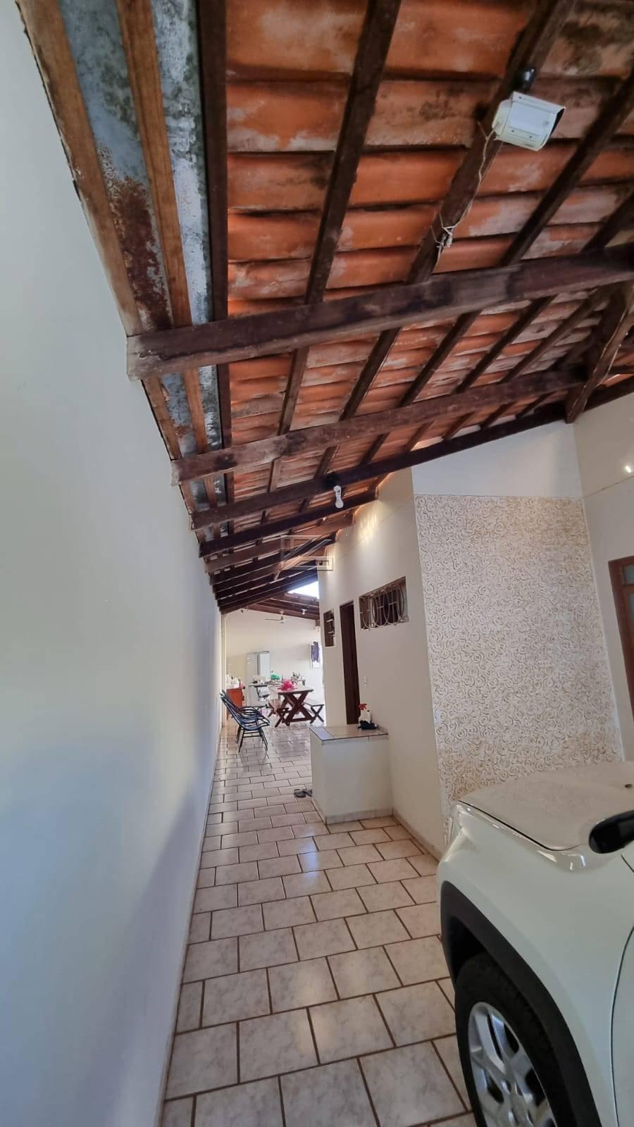 Casa à venda com 2 quartos, 173m²m² - ,