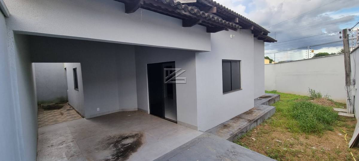 Casa à venda com 3 quartos, 197m² - ,