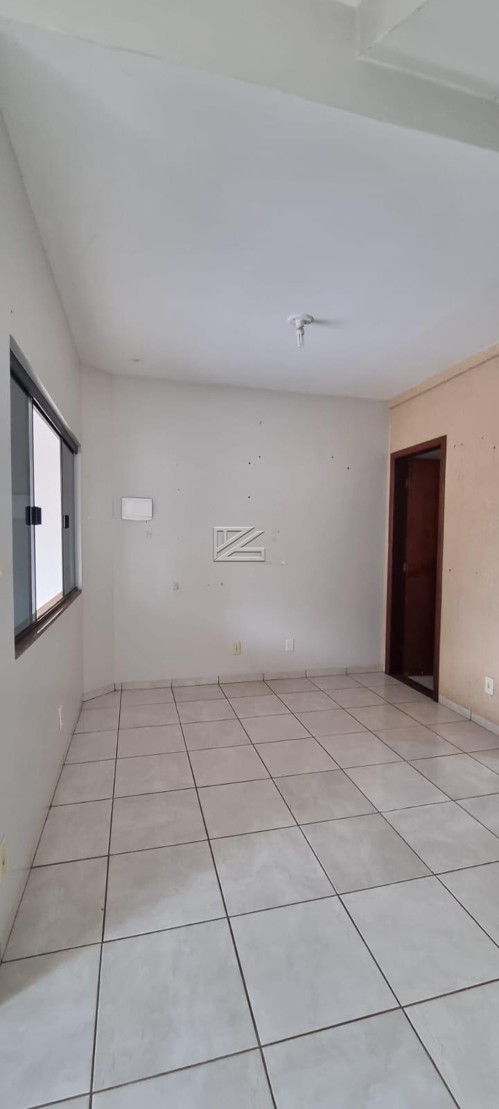  - SOBRADO EM CONDOMÍNIO 804 SUL